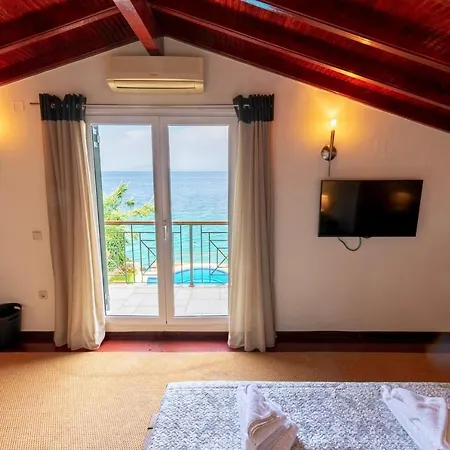 Corfu Beachfront Benele 贝尼蔡斯