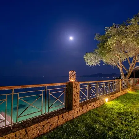 Corfu Beachfront Benele 别墅 贝尼蔡斯